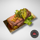 Smörrebröd rostbiff med curryremoulad & rostad lök
