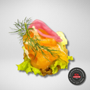 Kanapée - Kallrökt lax med pepparrotscrème & picklad rödlök